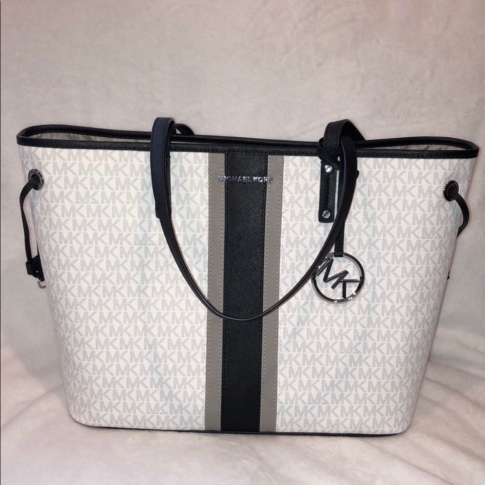NWT! Just Released MK Bag